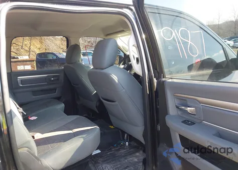 2015 Ram 1500 Outdoorsman z USA, uszkodzony, nr VIN 1C6RR7LT0FS636756